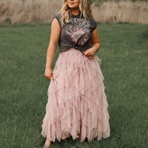Tiered Bohemian Midi Evening Skirt Wedding Guest Outfit